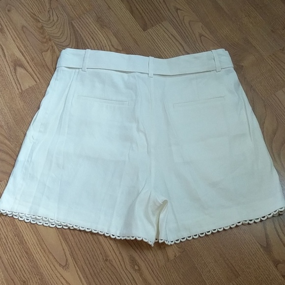 ⭐ Ann Taylor Linen Pleated Shorts w/ Tie Sash NWT - Picture 5 of 8